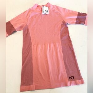 NWT KARI TRAA Sofie Tee Rosy pink/functional t shirt workout M